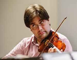 8-21 Hess Collection-361