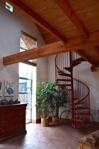 RusticGreenhouse_Staircase_WEB